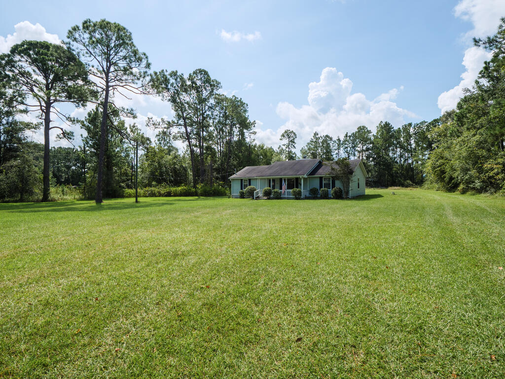 386 Zeigler Road Ray City, GA 31645 - Photo 3 of 32 Gallery Image 3
