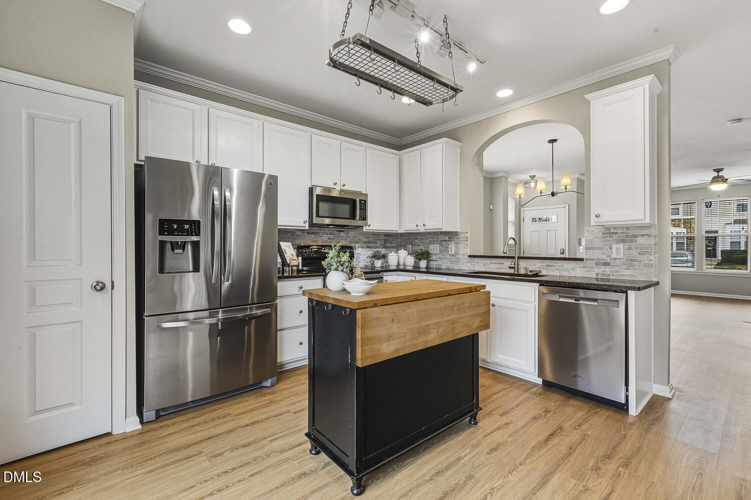 6055 Viking Drive Raleigh, NC 27612 - Photo 8 of 15 Stainless Steel Appliances