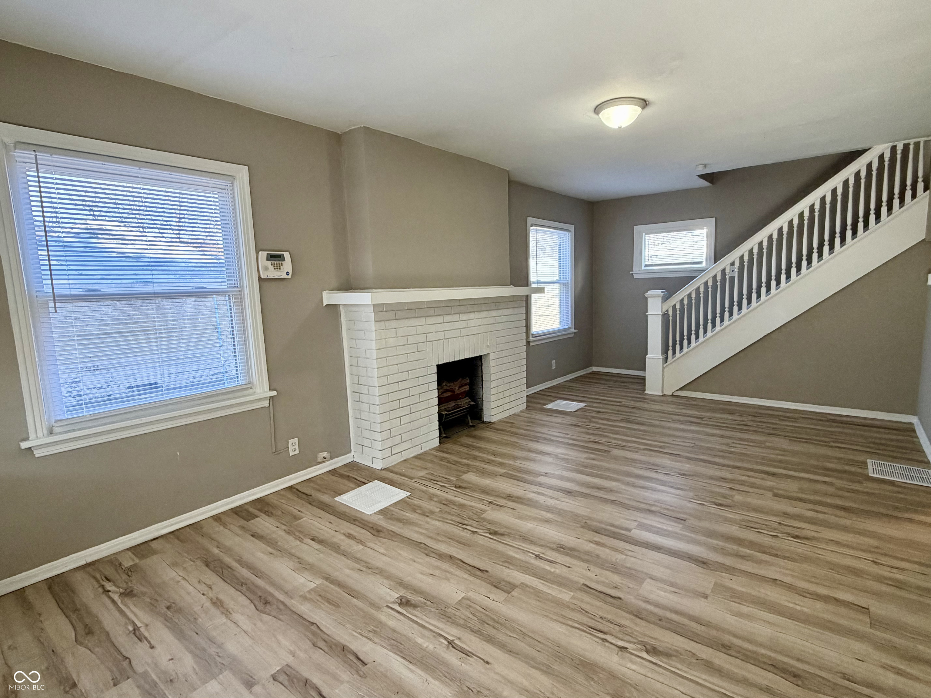 4002 Rookwood Avenue Indianapolis, IN 46208 - Photo 6 of 25