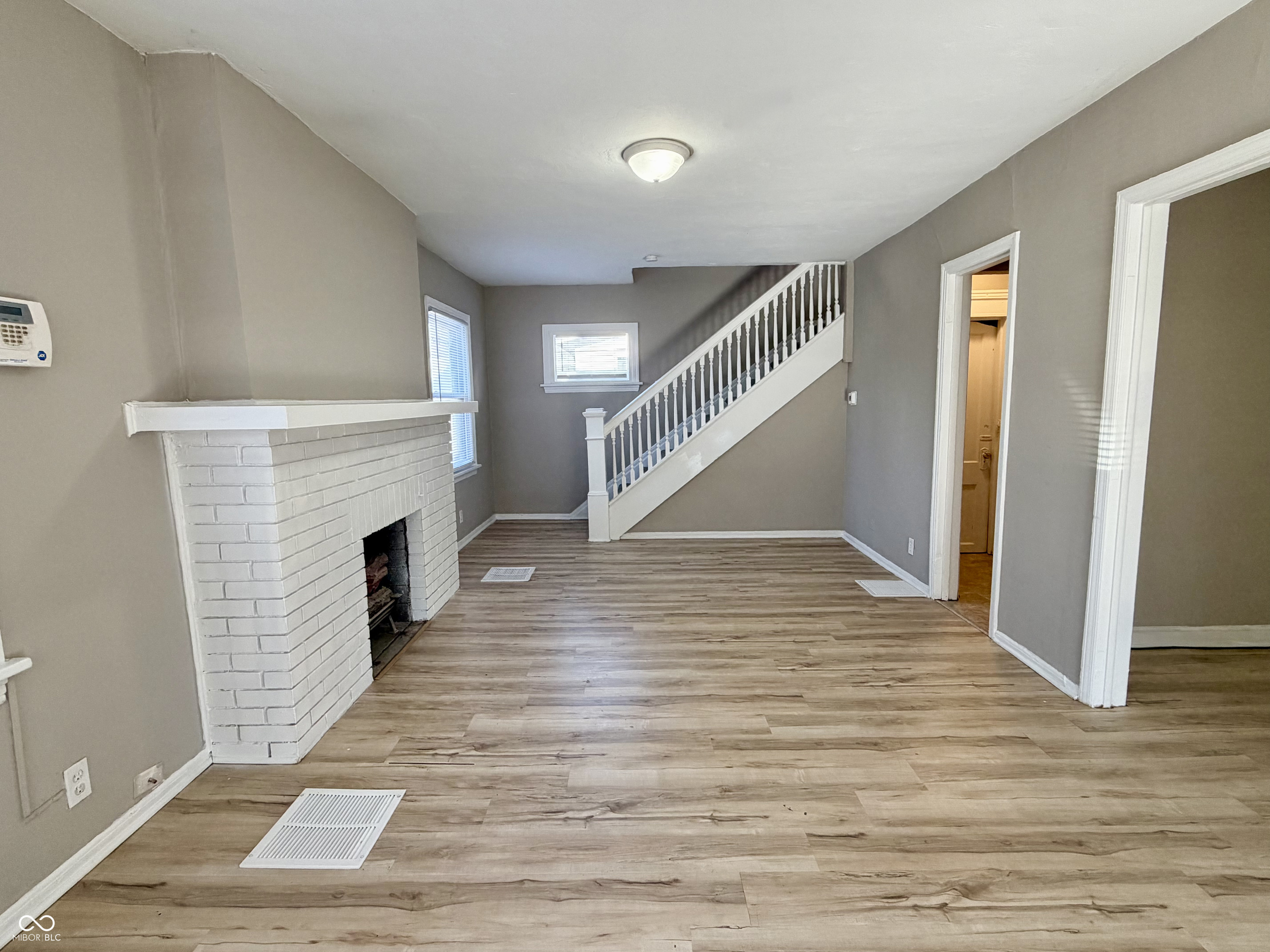 4002 Rookwood Avenue Indianapolis, IN 46208 - Photo 7 of 25