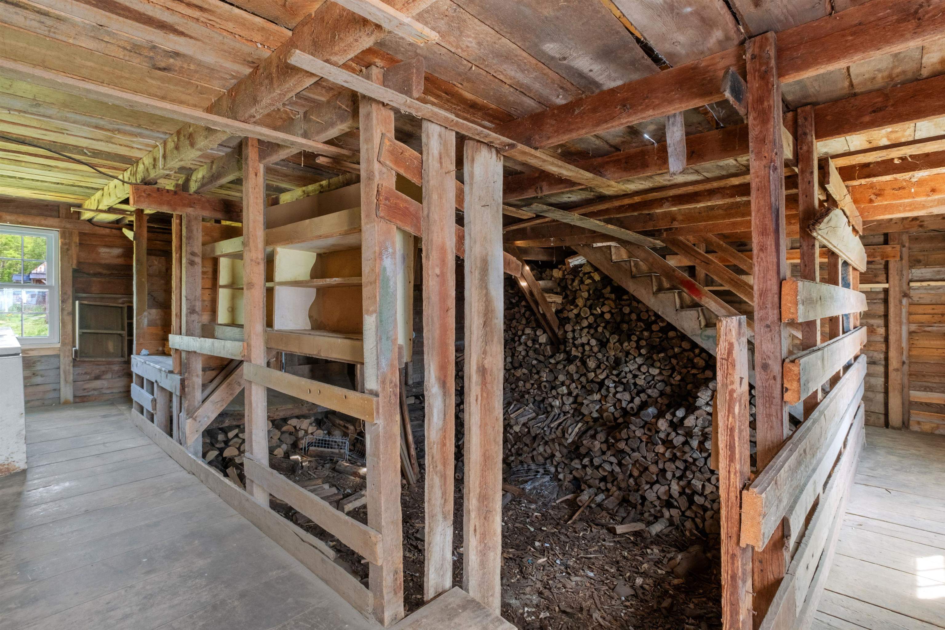 682 Kimball Road Lunenburg, VT 05906 - Photo 22 of 52