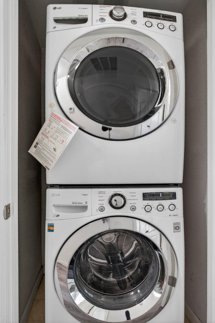 4712 Norris Canyon Road, Unit 104 San Ramon, CA 94583 - Photo 17 of 22 a utility room with dryer and washer