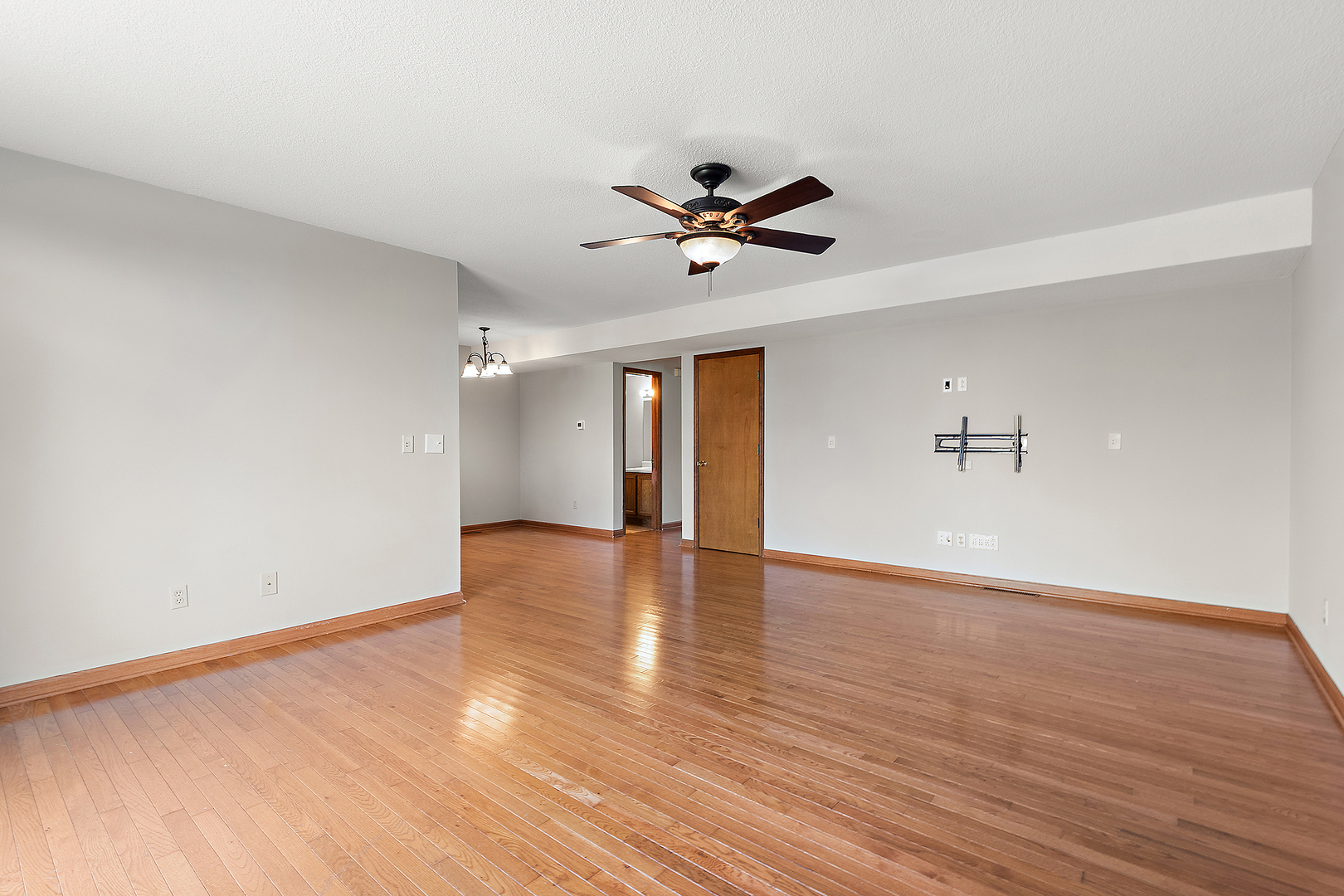 1390 Armour Road Bourbonnais, IL 60914 - Photo 11 of 22