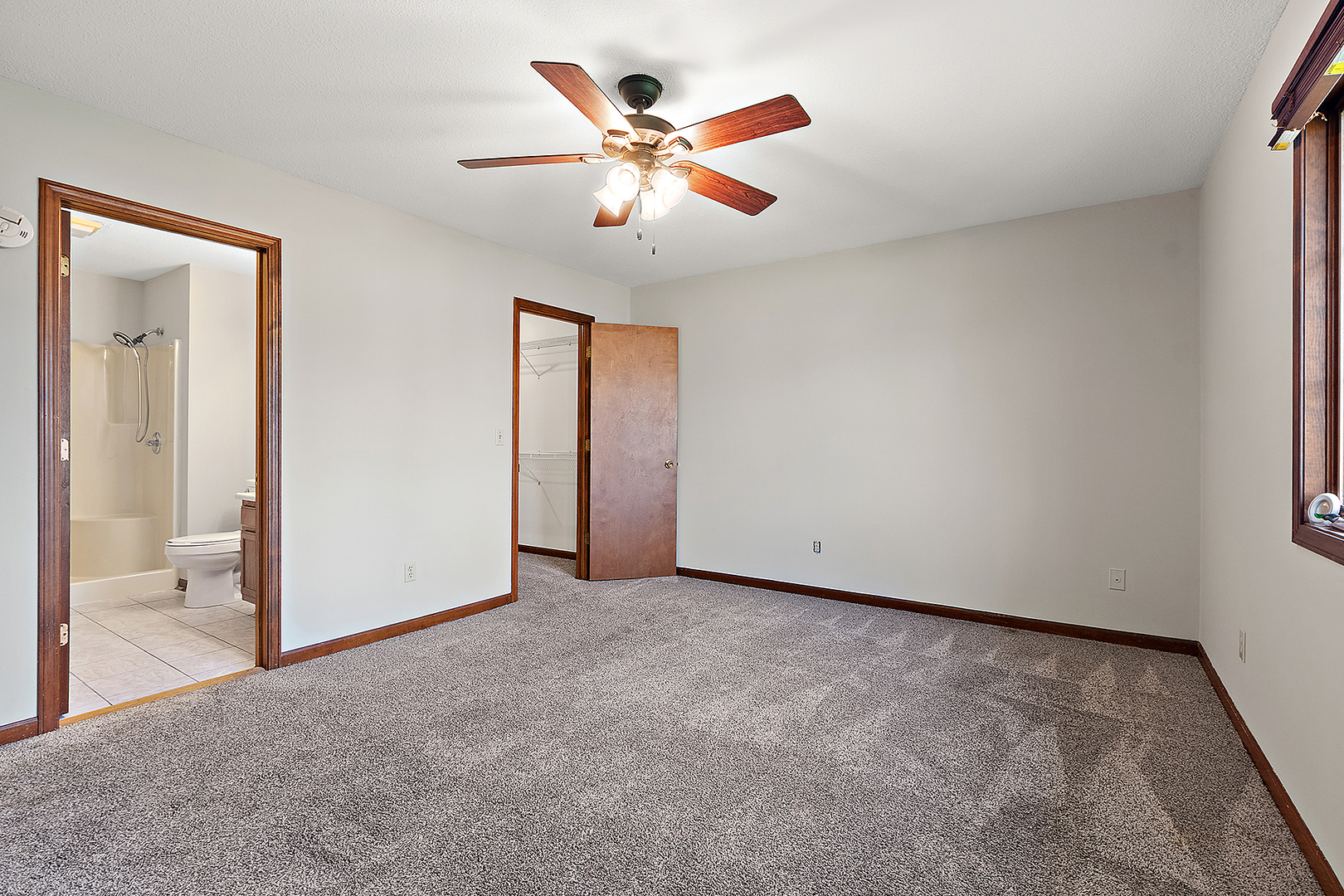 1390 Armour Road Bourbonnais, IL 60914 - Photo 14 of 22