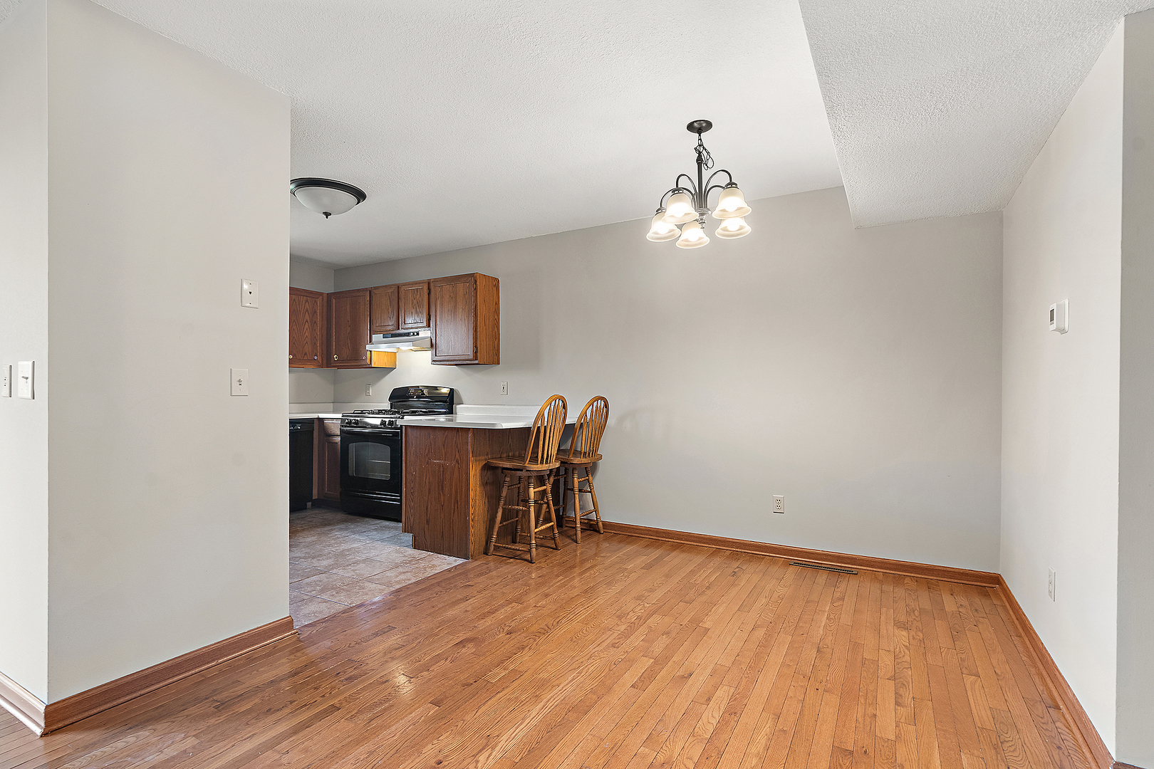 1390 Armour Road Bourbonnais, IL 60914 - Photo 7 of 22