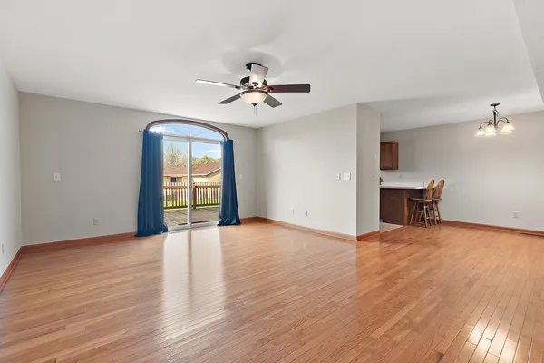 $189,500 | 1390 Armour Road, Bourbonnais, IL 60914