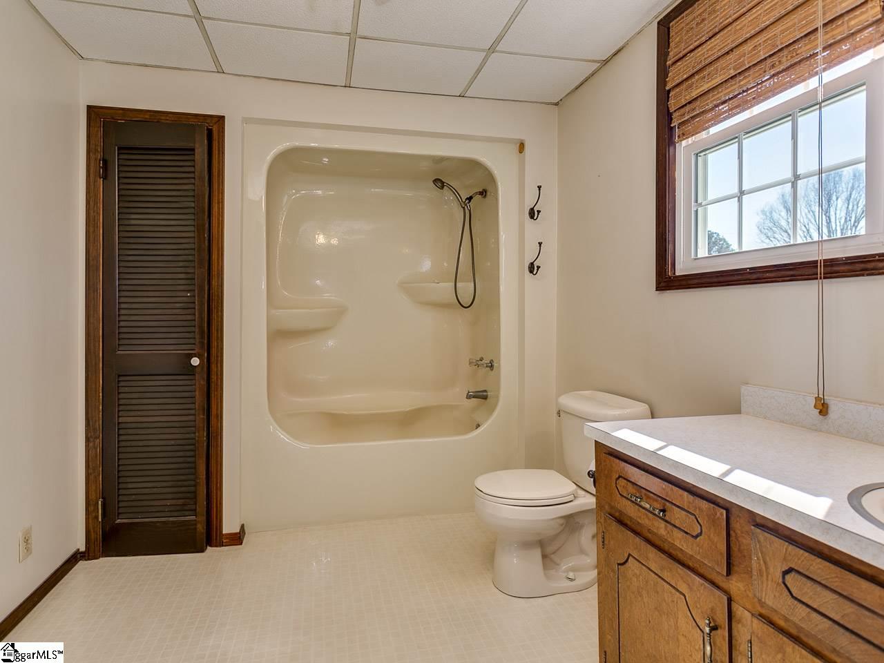 386 Cherry Hill Road Spartanburg, SC 29307 - Photo 13 of 35 Gallery Image 13