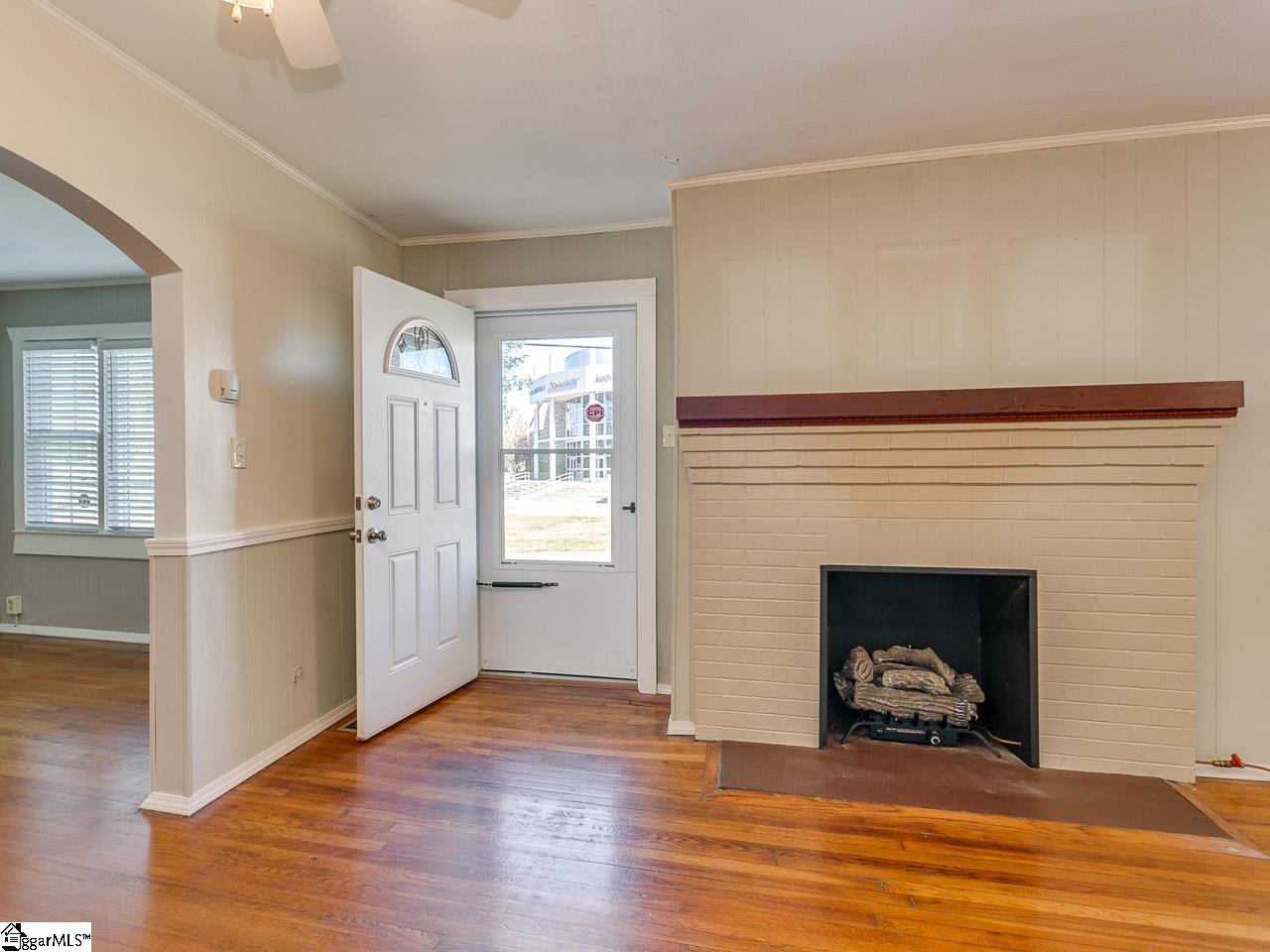 386 Cherry Hill Road Spartanburg, SC 29307 - Photo 3 of 35 Gallery Image 3