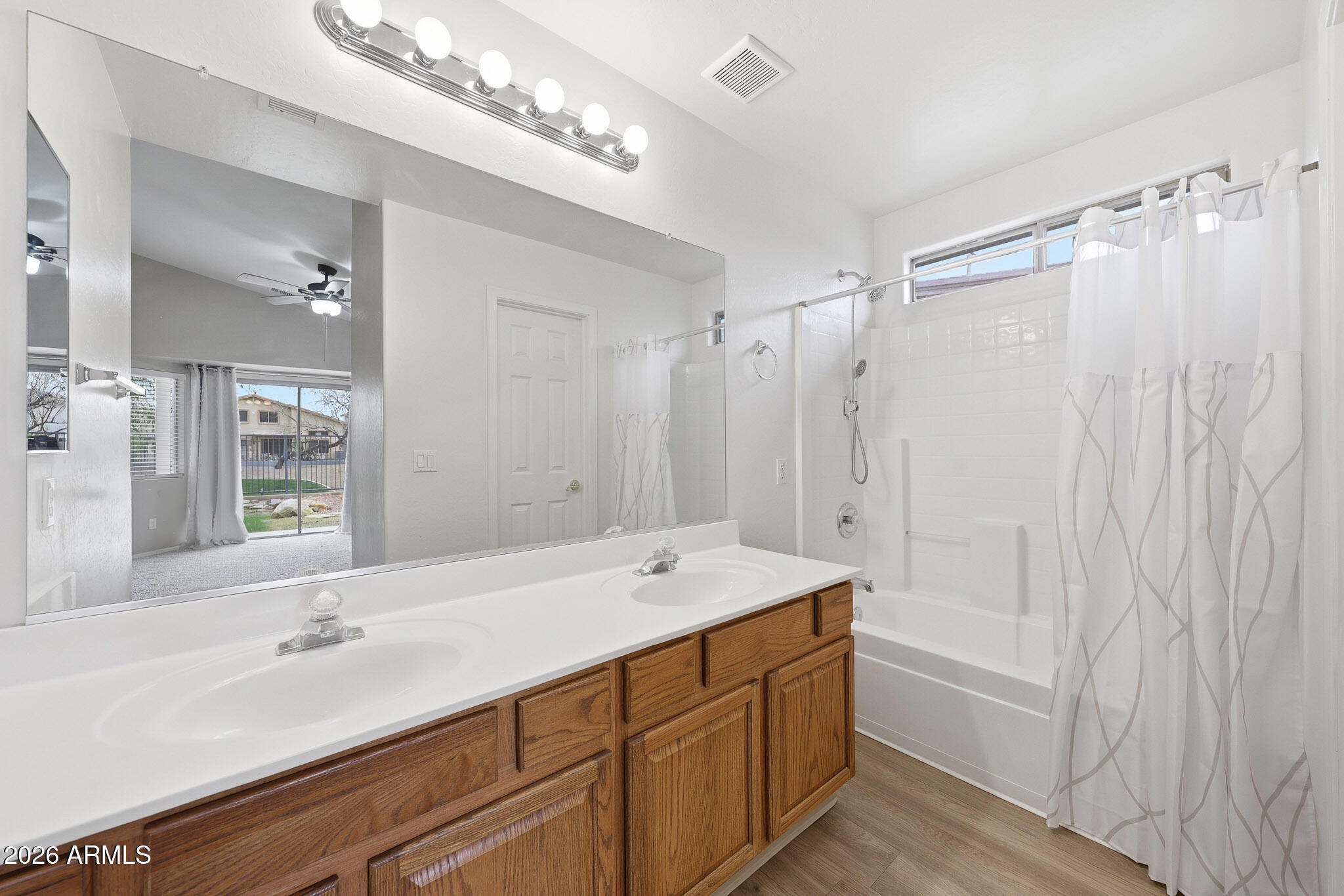 5305 West Pecan Road Laveen, AZ 85339 - Photo 16 of 24 Primary Bath