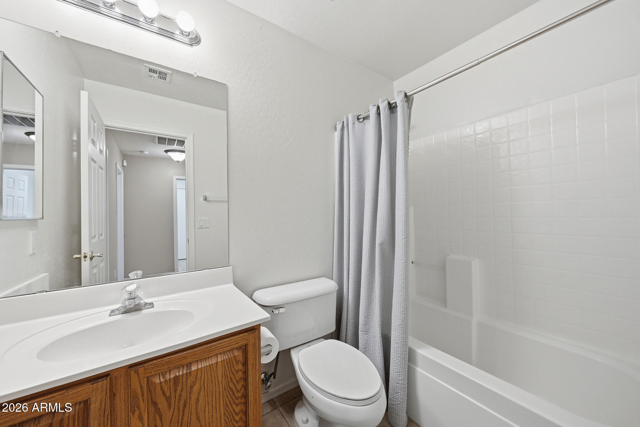 5305 West Pecan Road Laveen, AZ 85339 - Photo 20 of 24 Guest Bath