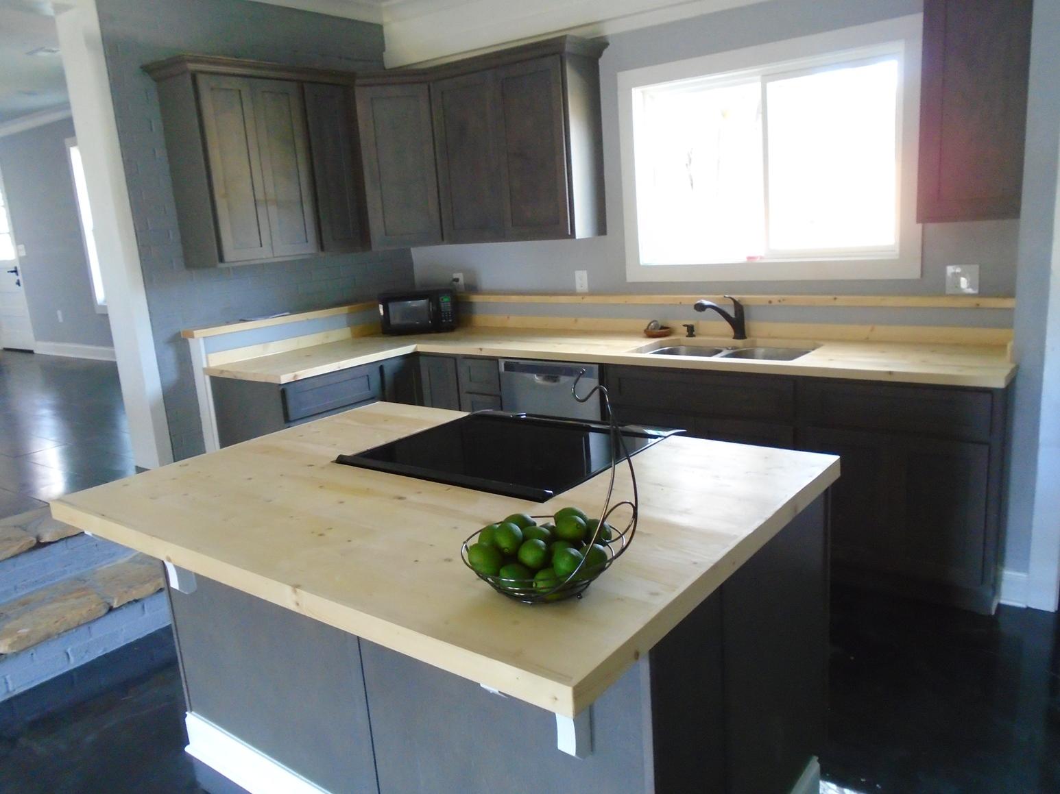6571 Hickory Valley Road Heiskell, TN 37754 - Photo 15 of 24 6571 Hickory Valley Kitchen 002
