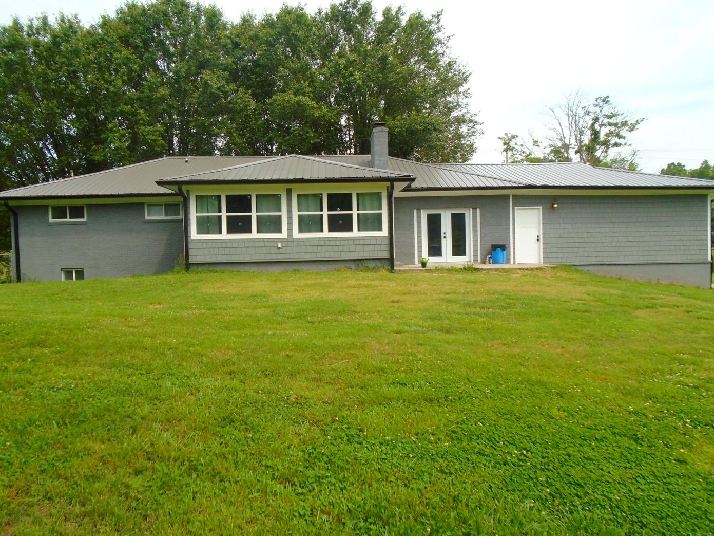 6571 Hickory Valley Road Heiskell, TN 37754 - Photo 6 of 24 6571 Hickory Valley Exterior Update 013