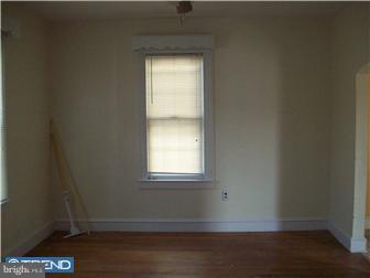 21 West Roland Road Brookhaven, PA 19015 - Photo 6 of 12 Dining Room