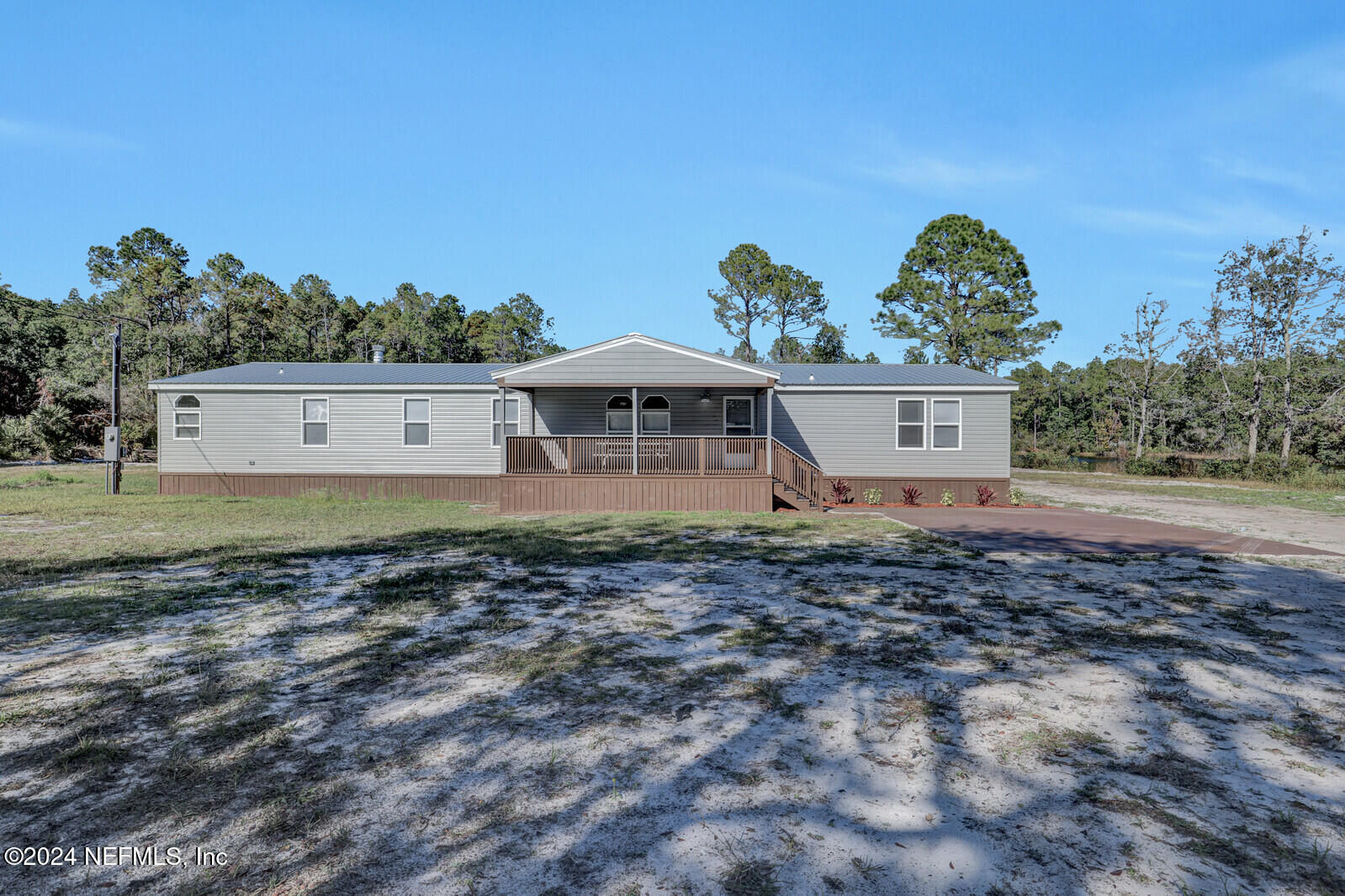 141 Woods Road San Mateo, FL 32187 - Photo 52 of 64 63_0H3A6595 (1)_mls