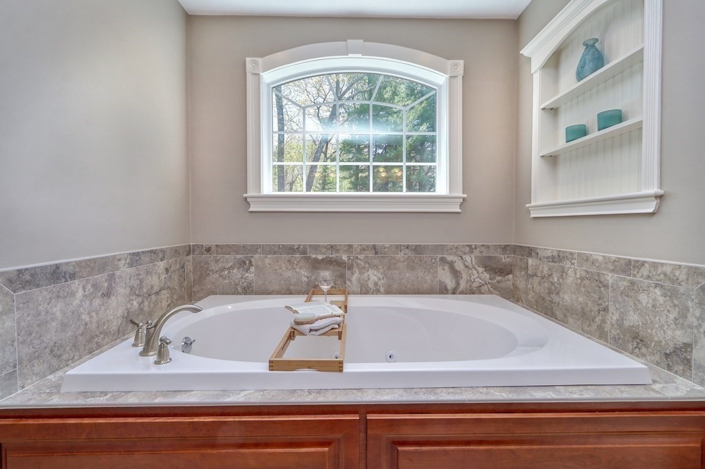 6 Patriot Way Melrose, MA 02176 - Photo 26 of 42