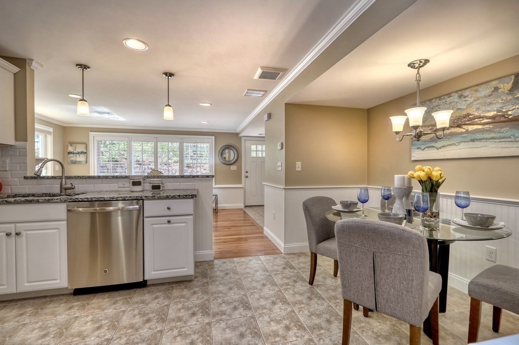 6 Patriot Way Melrose, MA 02176 - Photo 32 of 42