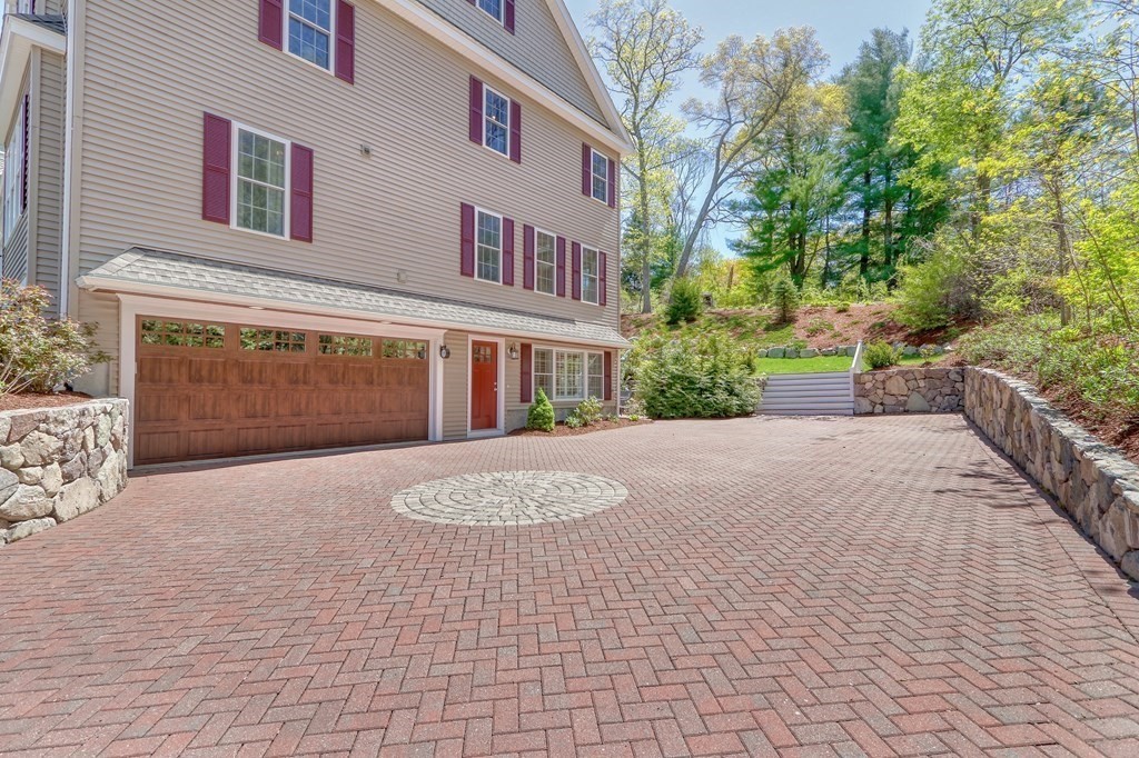 6 Patriot Way Melrose, MA 02176 - Photo 6 of 42