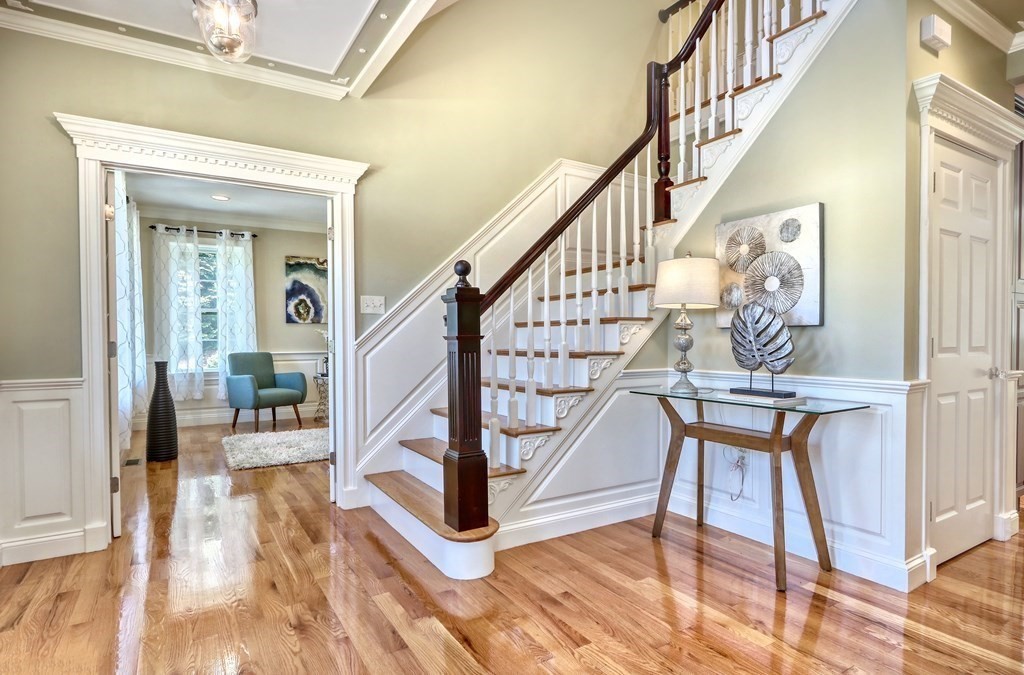 6 Patriot Way Melrose, MA 02176 - Photo 7 of 42