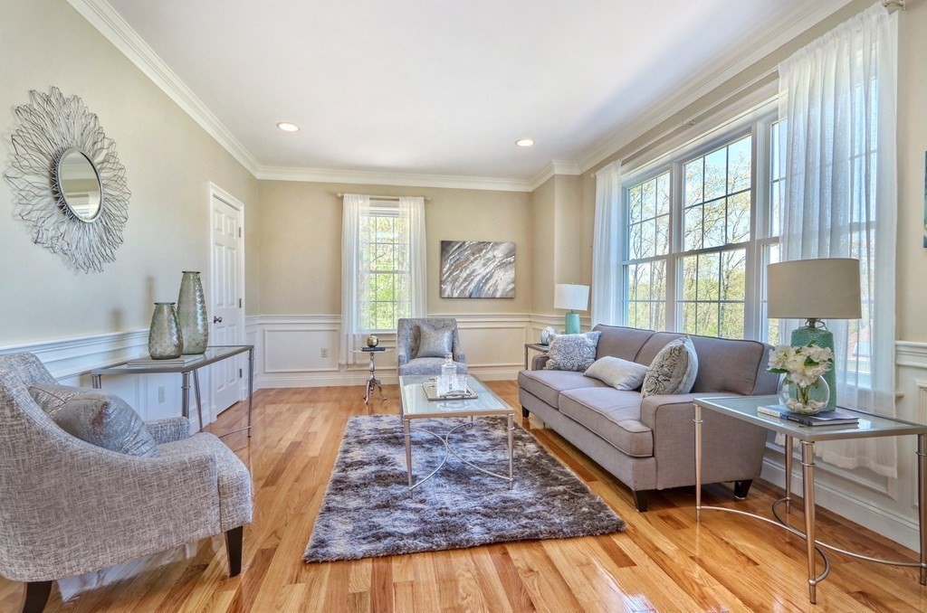 6 Patriot Way Melrose, MA 02176 - Photo 8 of 42