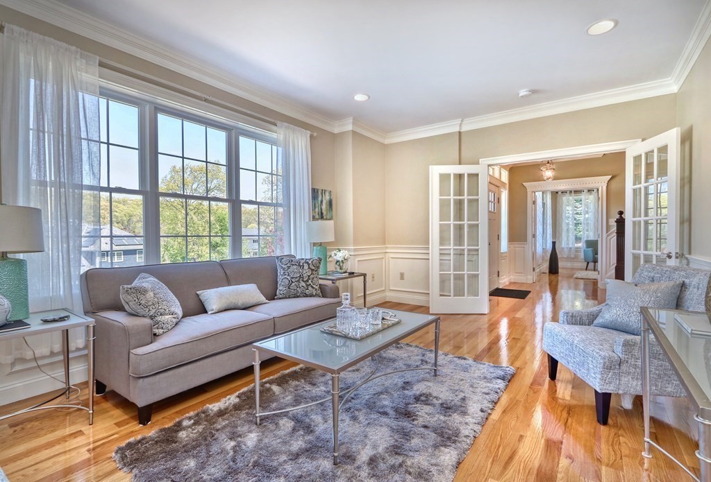 6 Patriot Way Melrose, MA 02176 - Photo 9 of 42