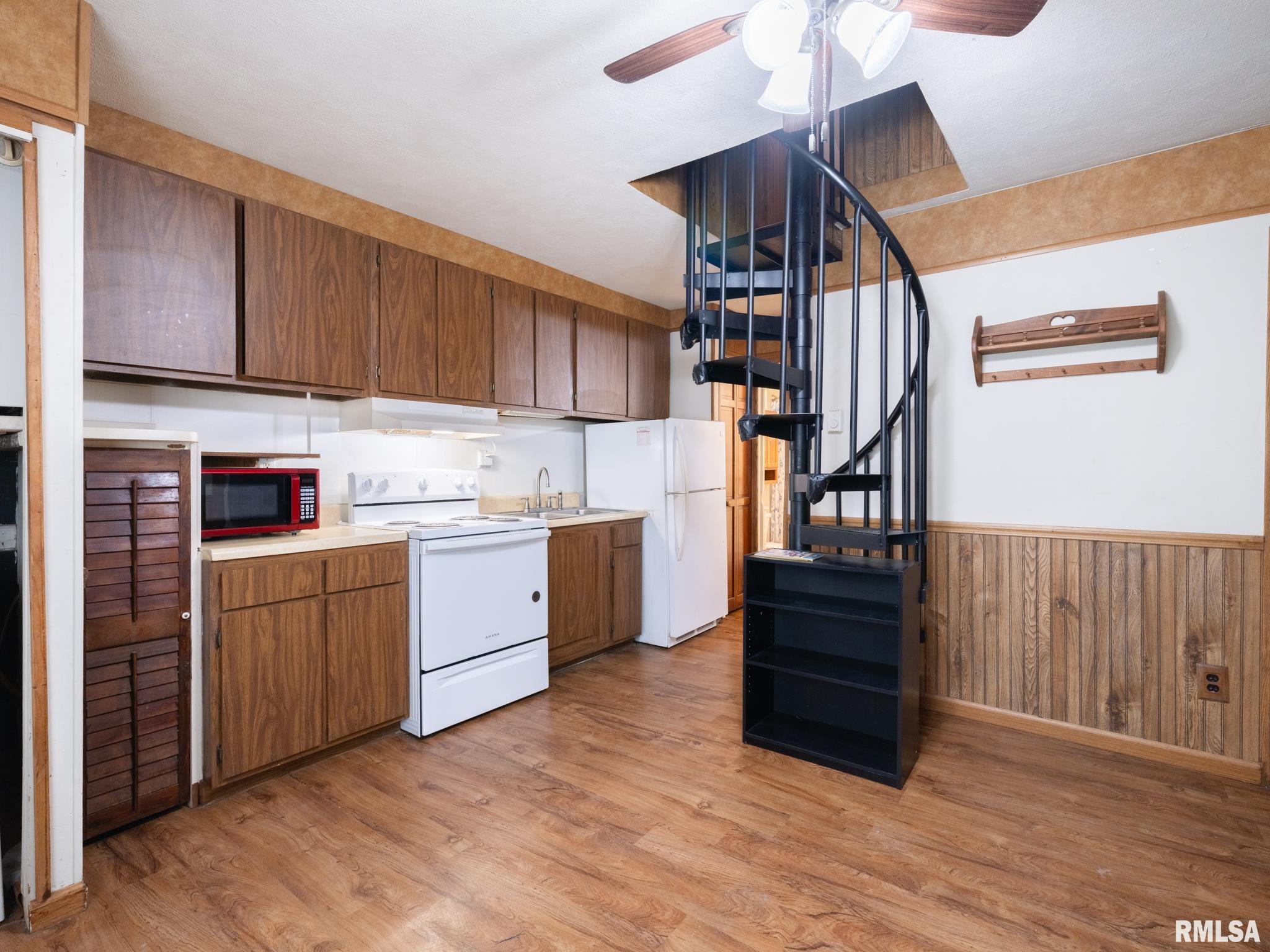 814 South Main Street Eureka, IL 61530 - Photo 19 of 53