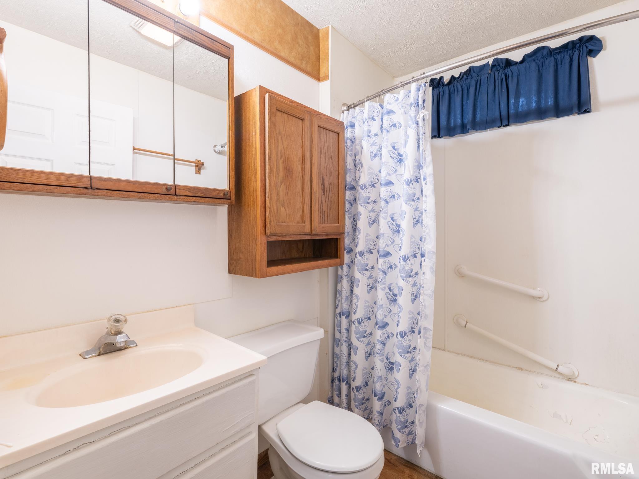 814 South Main Street Eureka, IL 61530 - Photo 30 of 53