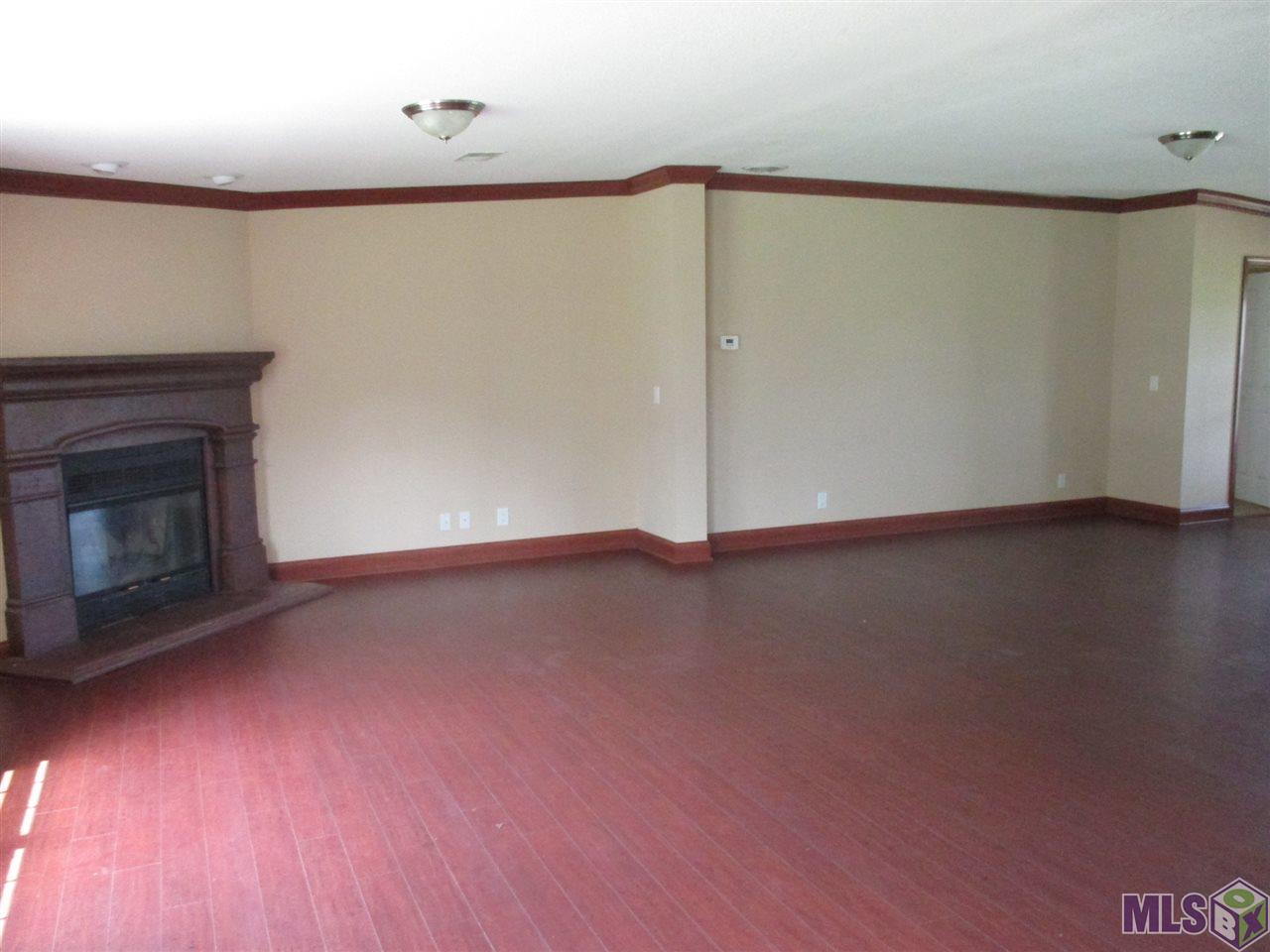 14201 George Rouyea Road Gonzales, LA 70737 - Photo 3 of 10 Gallery Image 3