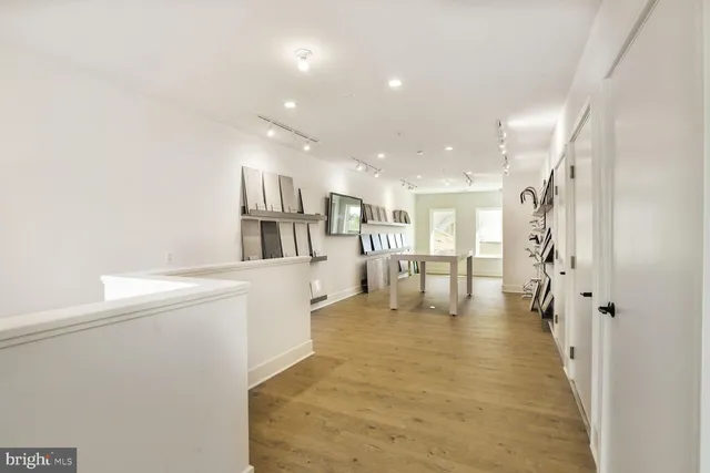 $1,039,212 | 61 Lower Service Court Northwest, Washington, DC 20422