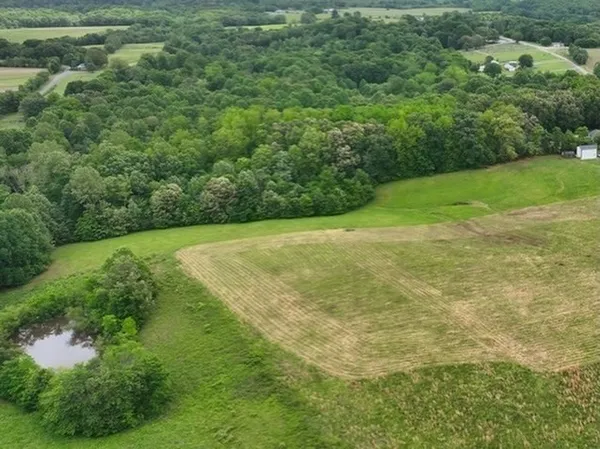 $175,000 | 210 Nubia Road, Westmoreland, TN 37186