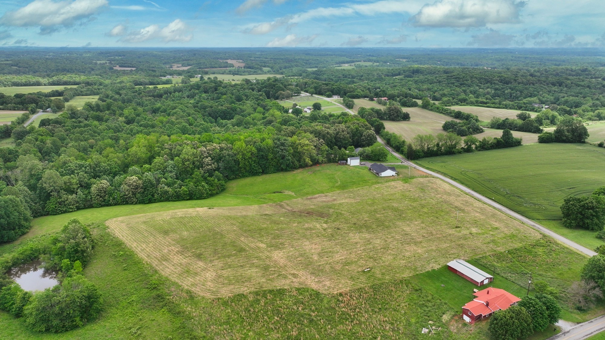 210 Nubia Road Westmoreland, TN 37186 - Photo 2 of 5