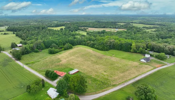 $175,000 | 210 Nubia Road, Westmoreland, TN 37186