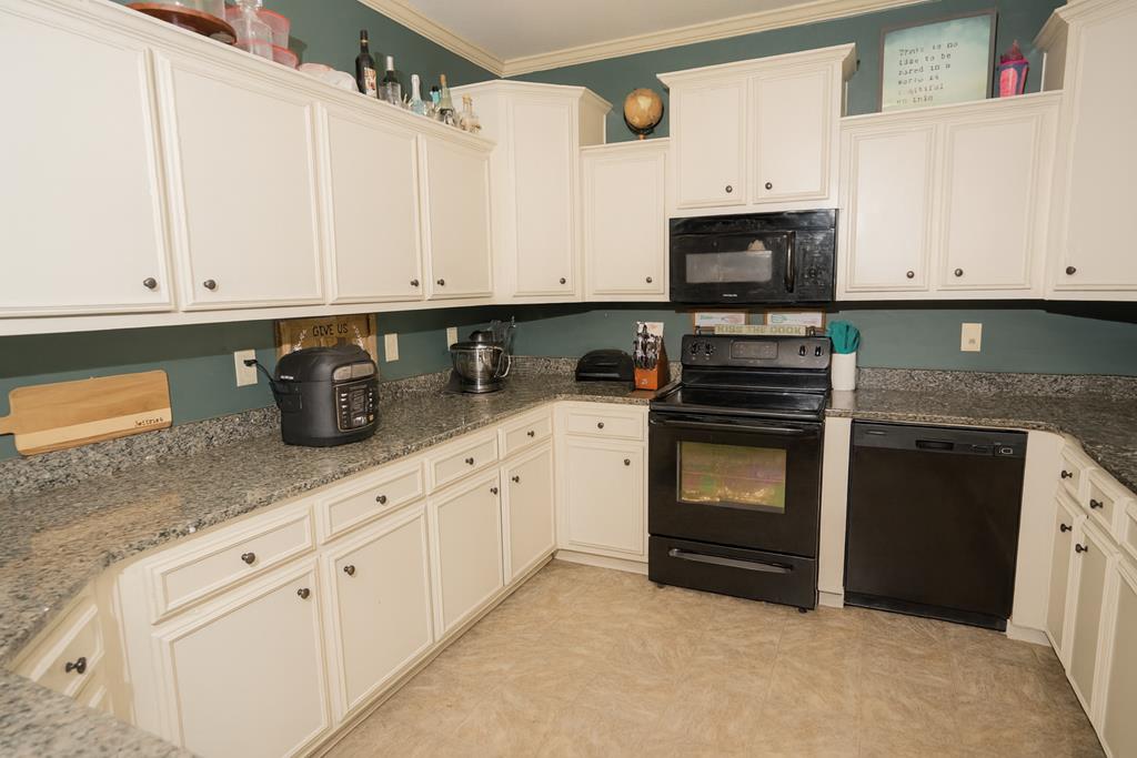 1355 Cloverdale Road Columbus, GA 31904 - Photo 9 of 30