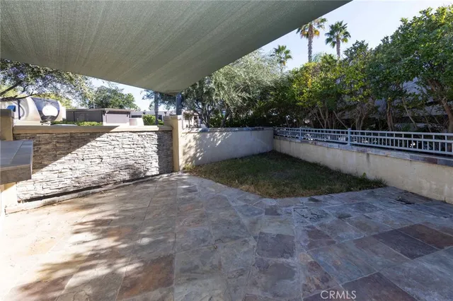 a view of a basketball court