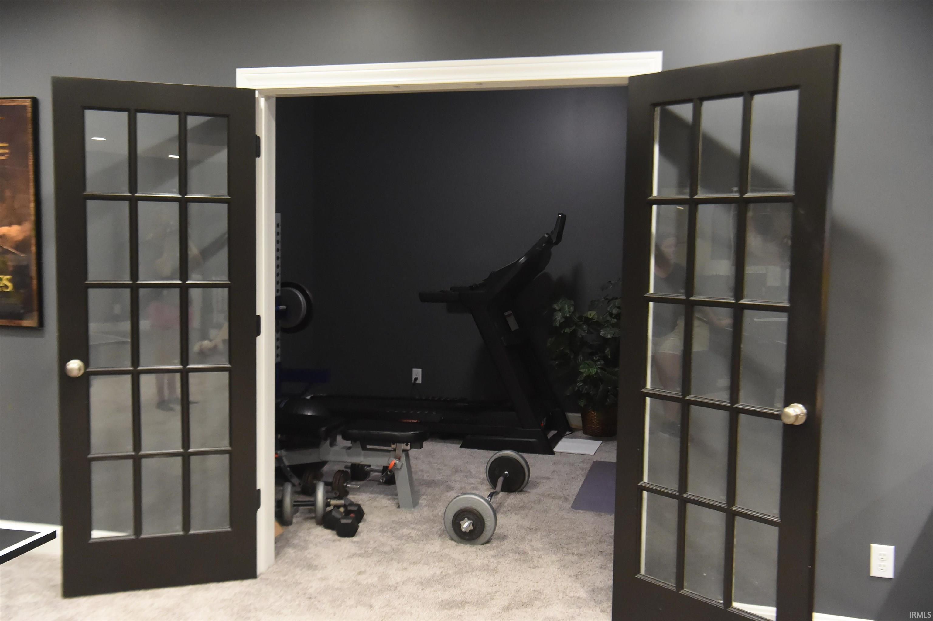 9803 Iron Bridge Road Roanoke, IN 46783 - Photo 21 of 27