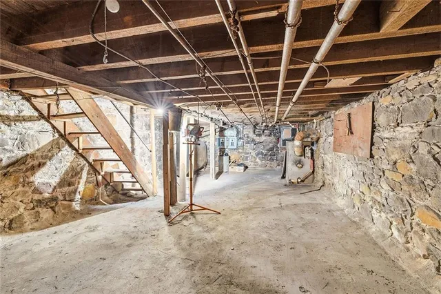 a view of under construction room