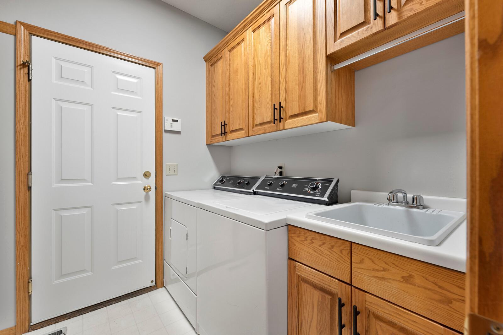 12866 Cardinal Creek Road Eden Prairie, MN 55346 - Photo 12 of 26 Gallery Image 12