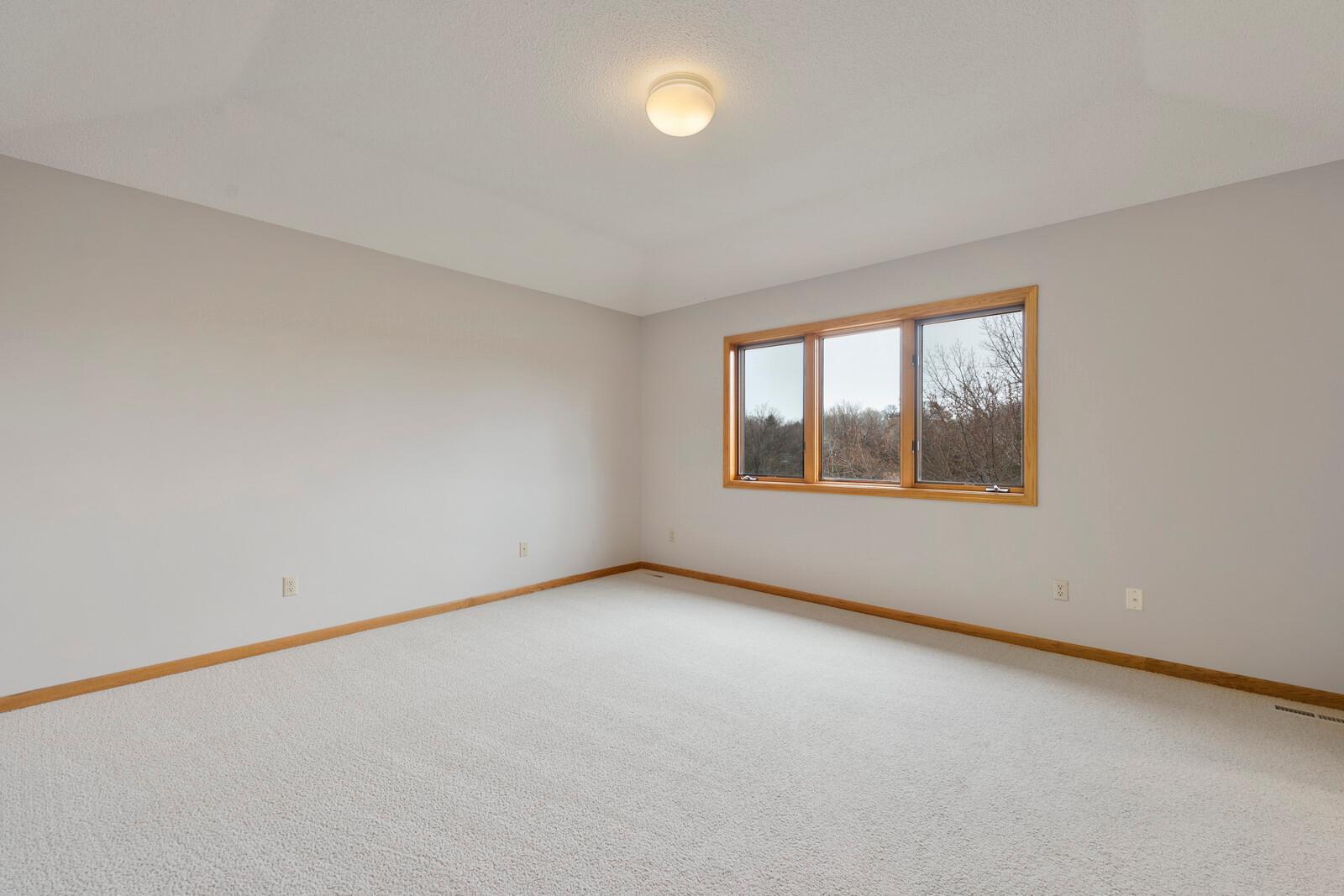 12866 Cardinal Creek Road Eden Prairie, MN 55346 - Photo 13 of 26 Gallery Image 13