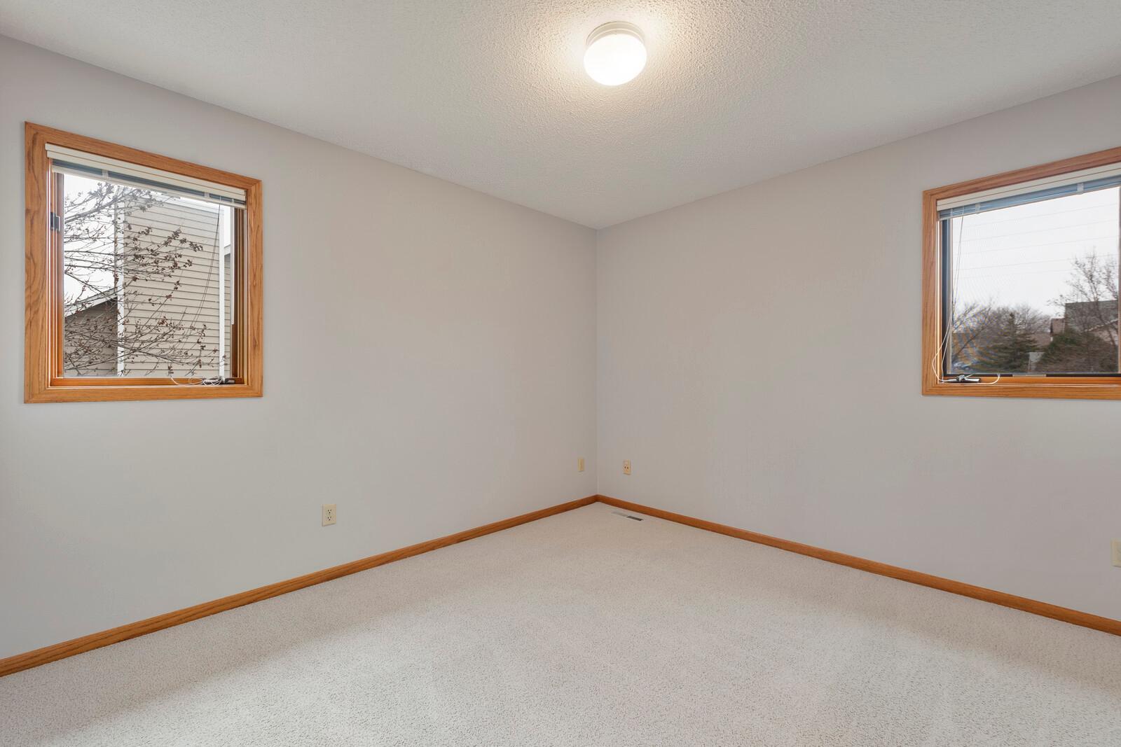 12866 Cardinal Creek Road Eden Prairie, MN 55346 - Photo 17 of 26 Gallery Image 17