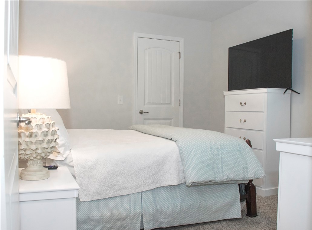 157 Gallery Way Brunswick, GA 31525 - Photo 7 of 34 BEDROOM 2