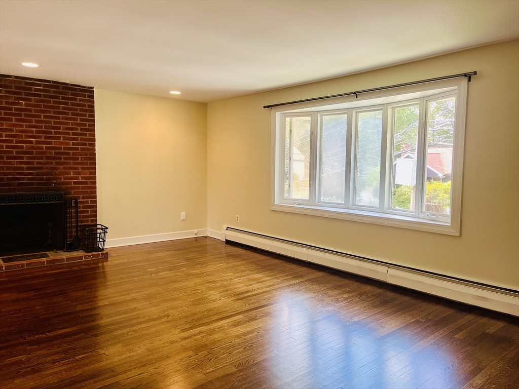 181 Moss Hill Road Boston, MA 02130 - Photo 2 of 21