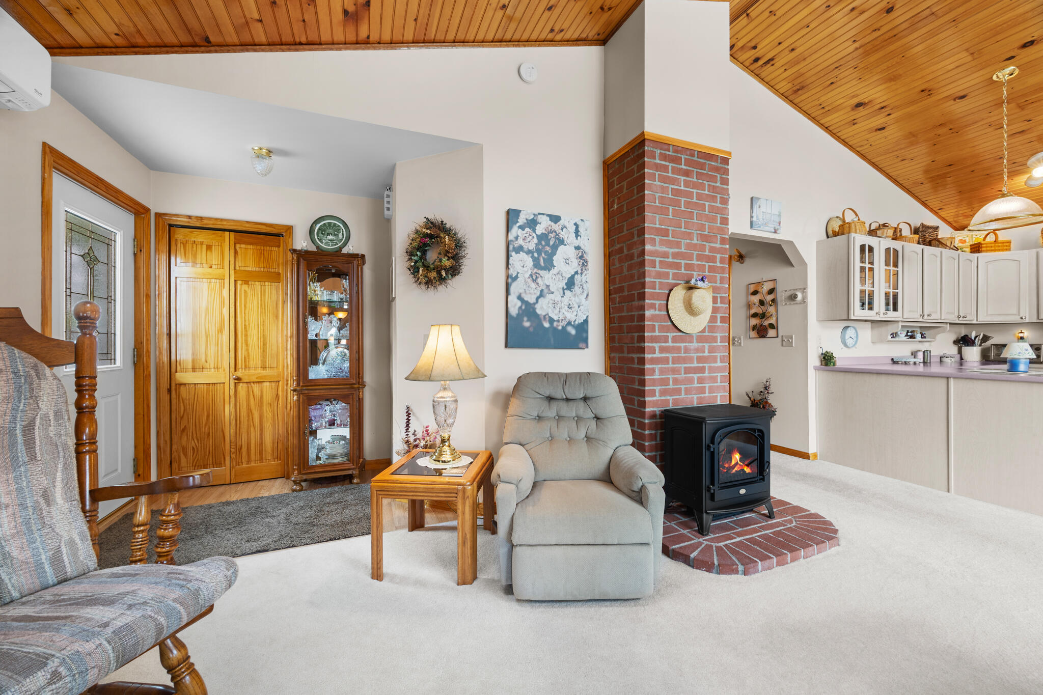 52 Shore Path Dedham, ME 04605 - Photo 10 of 45 Main Entrance Area