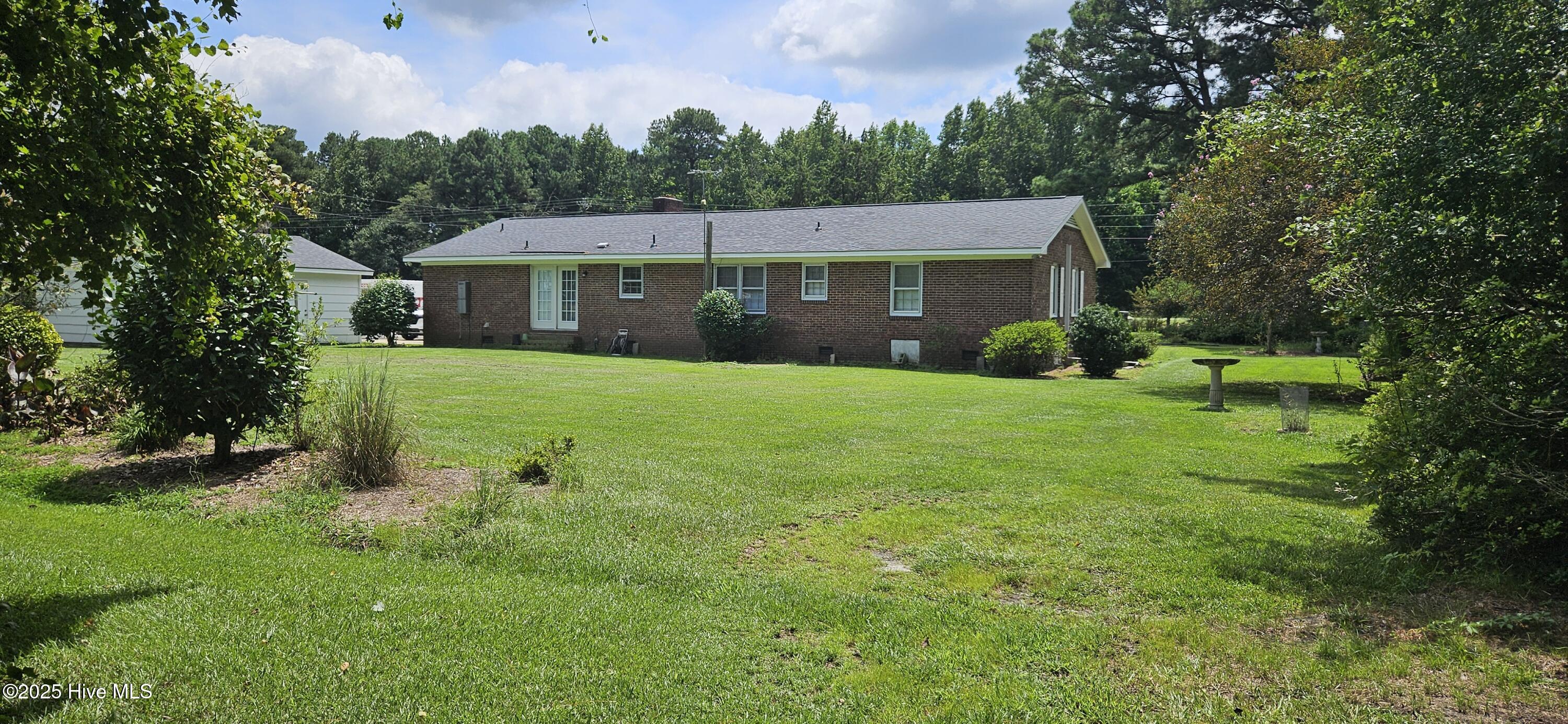 432 Hubbard Butler Road Clinton, NC 28328 - Photo 5 of 21 20250815_132710