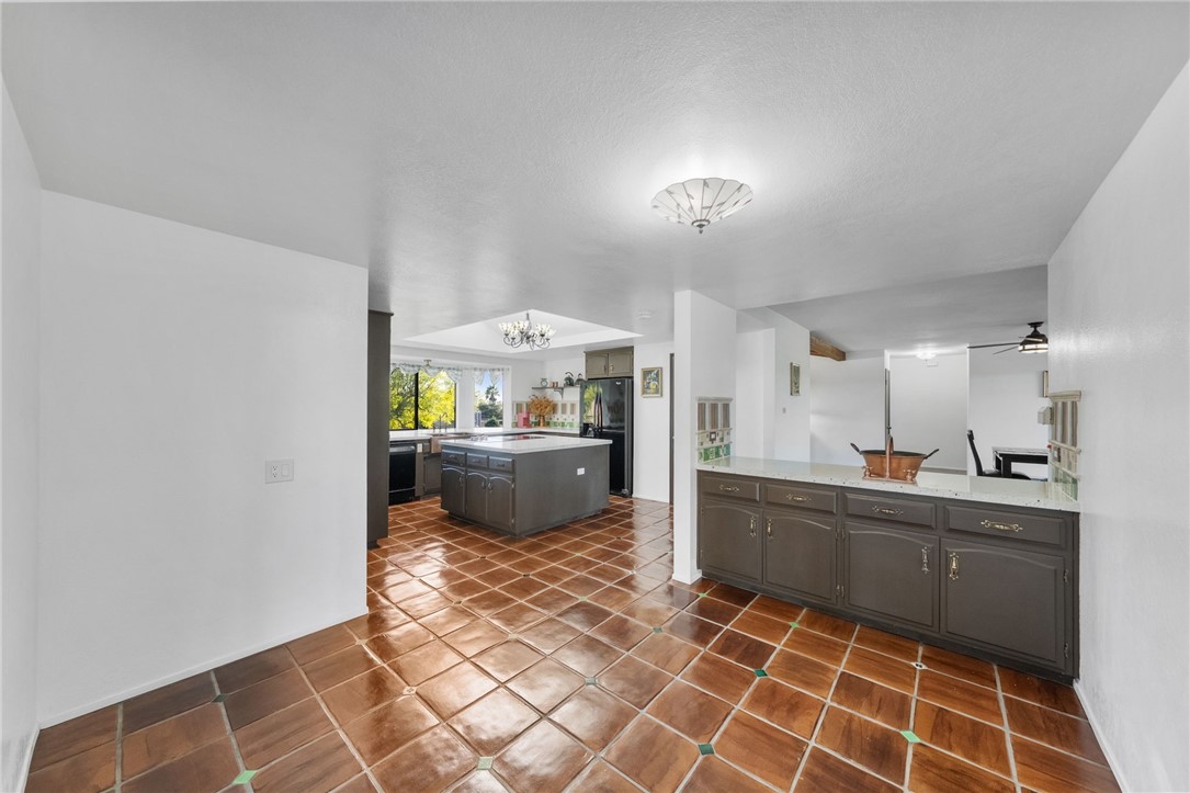 1650 Winterwarm Drive Fallbrook, CA 92028 - Photo 14 of 72