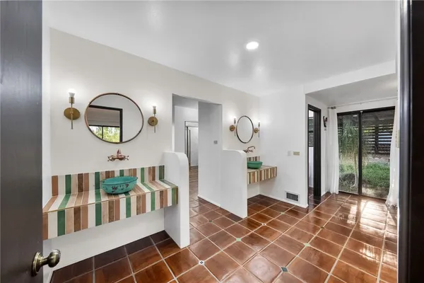 $1,300,000 | 1650 Winterwarm Drive, Fallbrook, CA 92028
