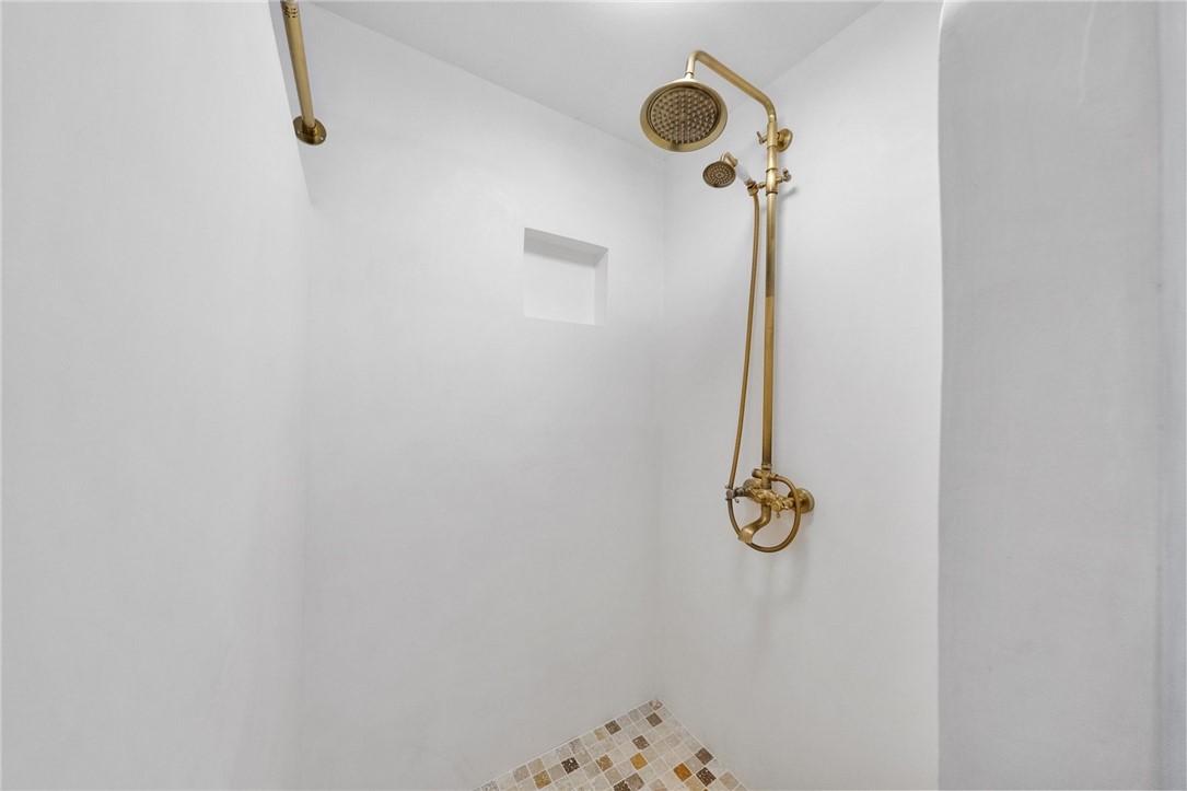 1650 Winterwarm Drive Fallbrook, CA 92028 - Photo 38 of 72 a bathroom with a shower