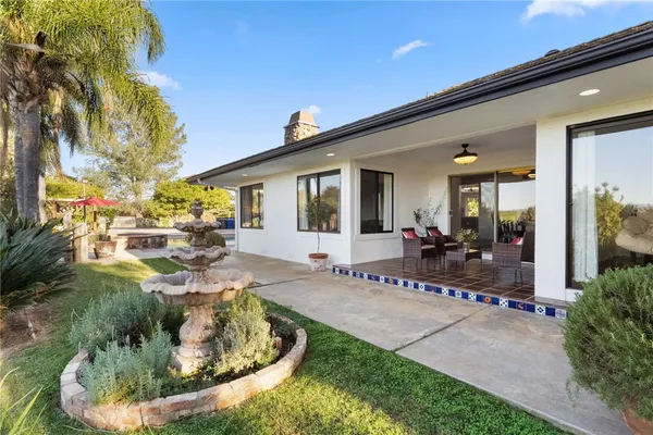 $1,300,000 | 1650 Winterwarm Drive, Fallbrook, CA 92028