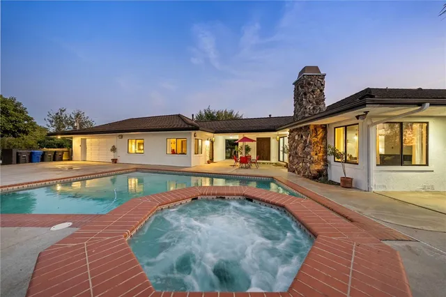 $1,399,000 | 1650 Winterwarm Drive, Fallbrook, CA 92028