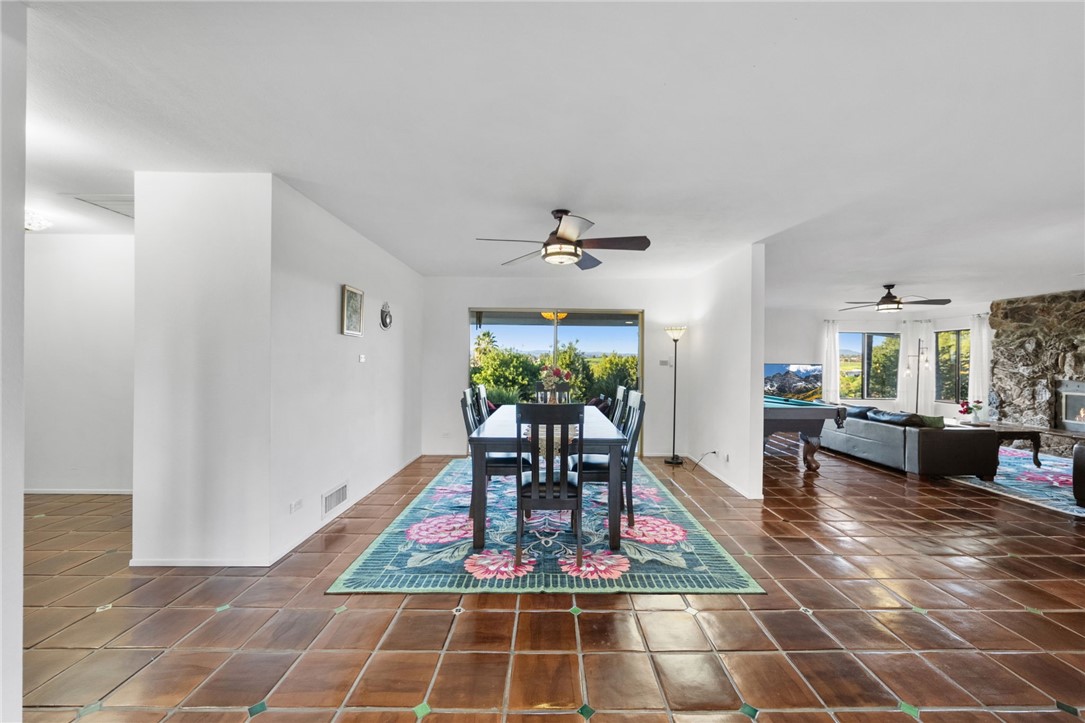 1650 Winterwarm Drive Fallbrook, CA 92028 - Photo 9 of 72