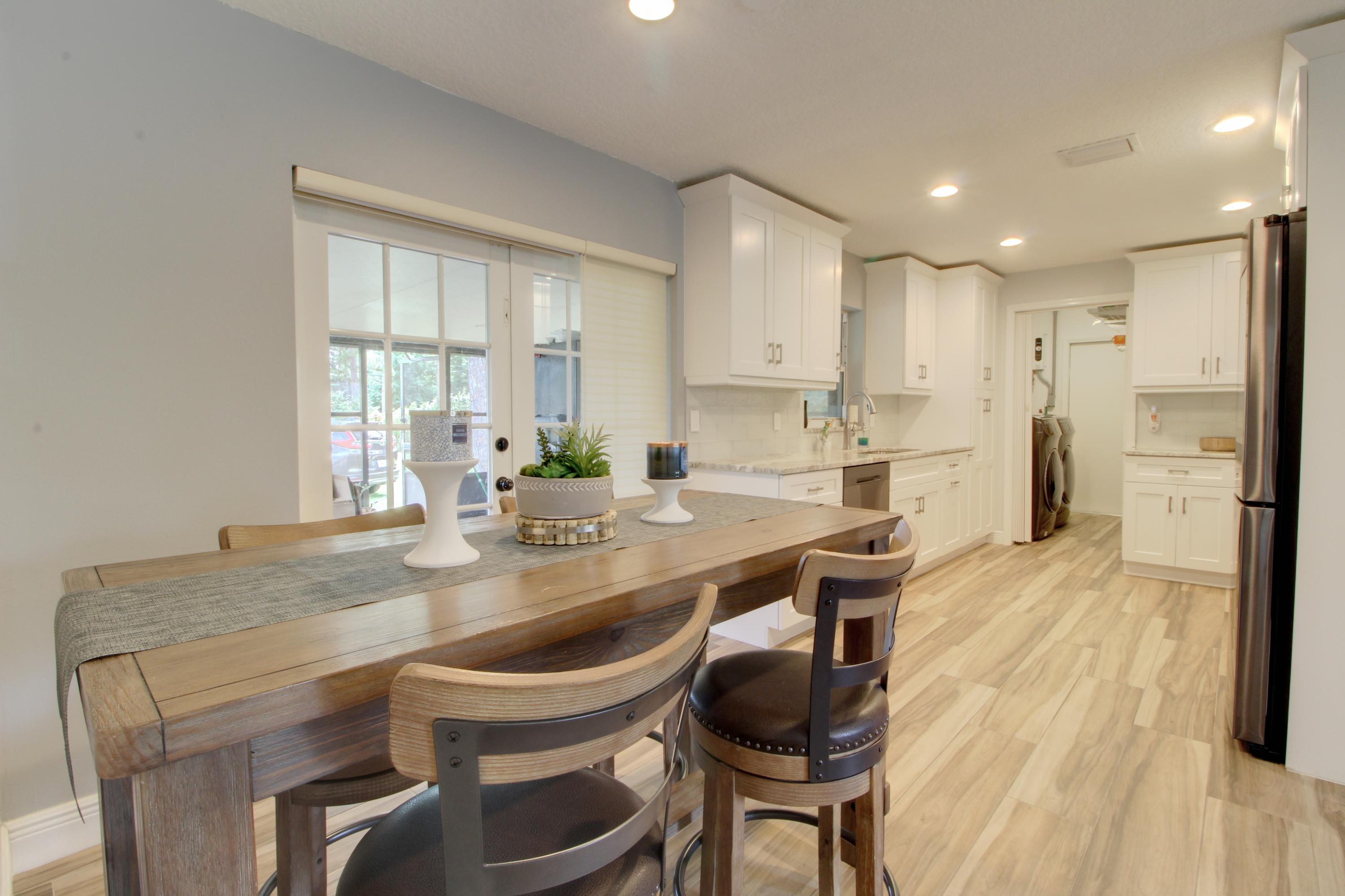 5282 2nd Road Lake Worth, FL 33467 - Photo 1 of 4 IMG_0933_4_5_Fusion-Interior