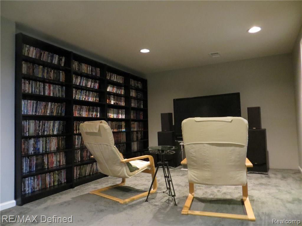 2050 Warrington Road Rochester Hills, MI 48307 - Photo 18 of 22
